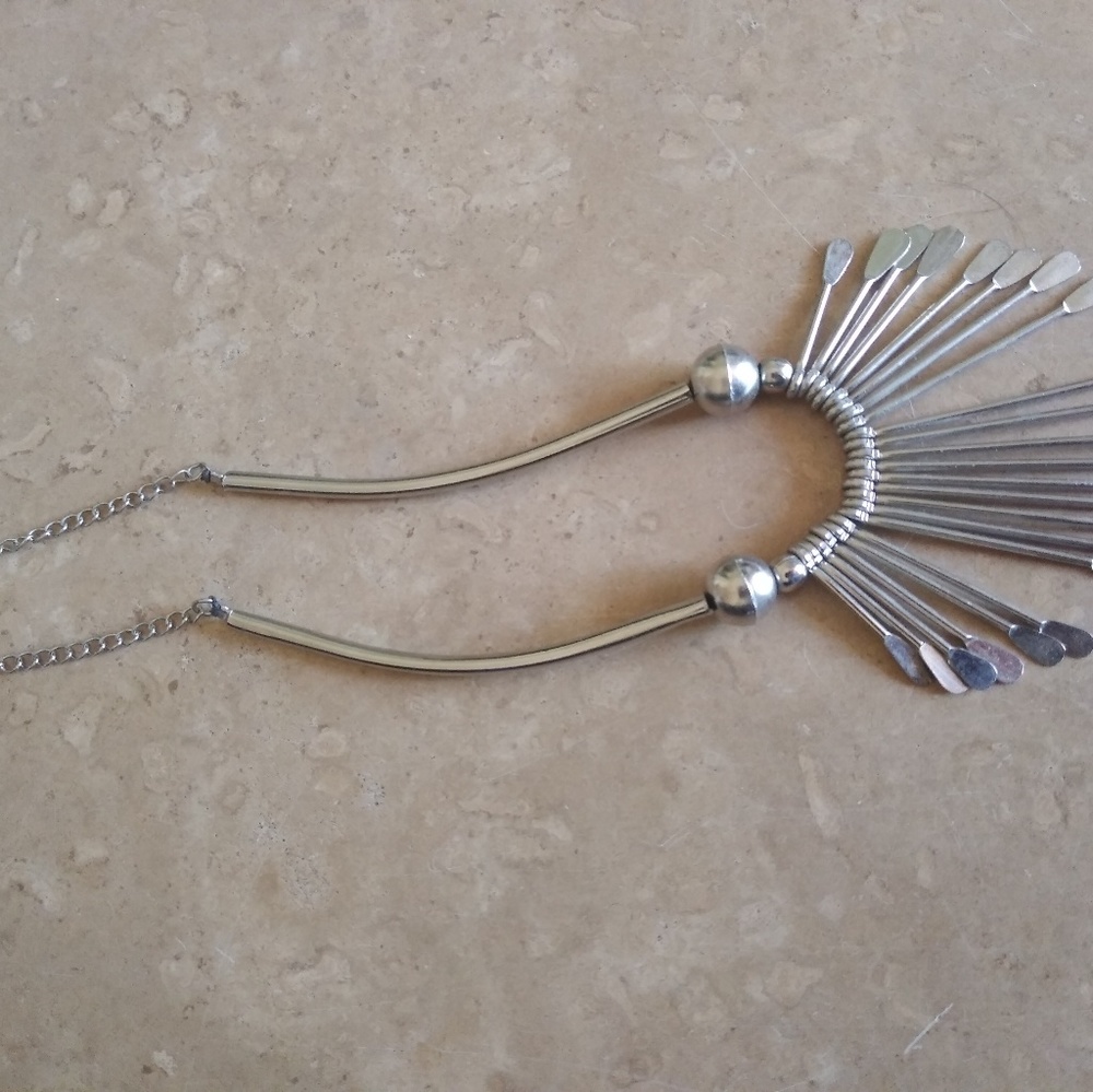 Necklace - Picture 2 of 2